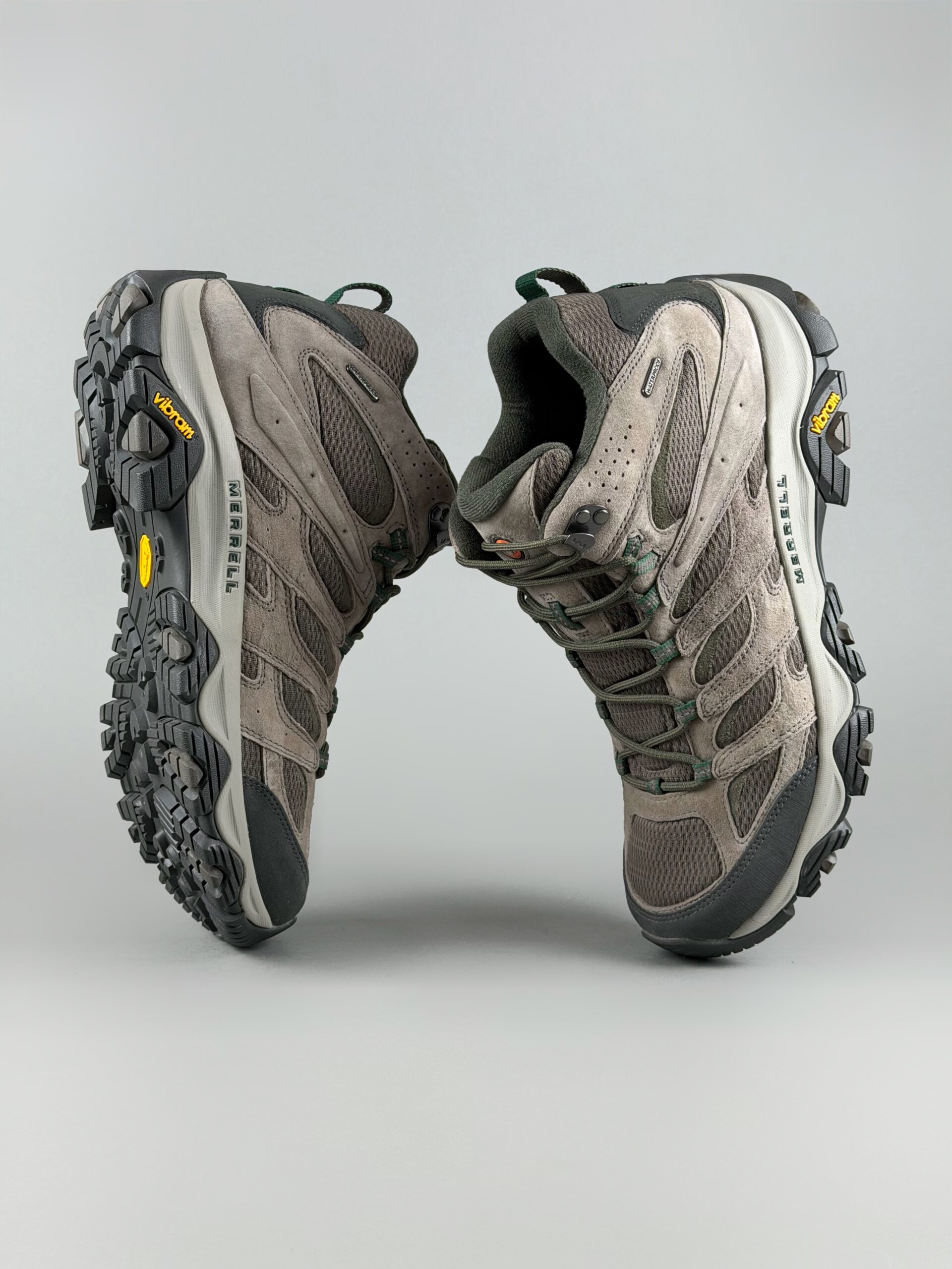 IMG_4118 نیم ساق j035837 Merrell Moab 3 Mid Waterproof - Image 1